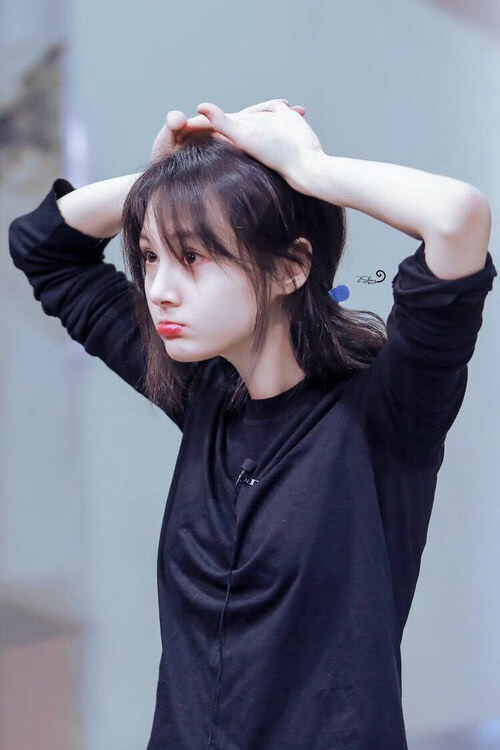 瑞典团队战术：从快攻到慢球的多变打法，瑞典几分钟进球