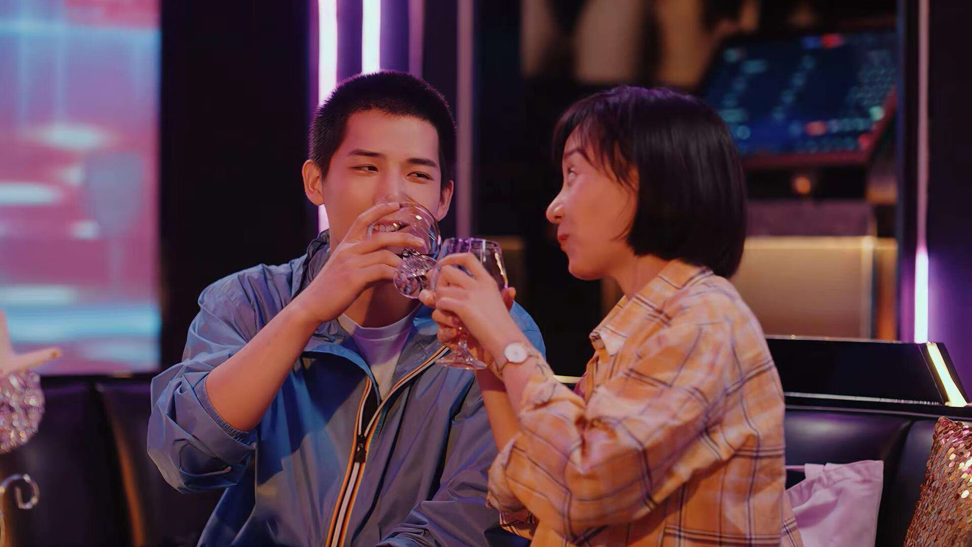 阿森纳边路快马持续制造突破机会，阿森纳sheaf